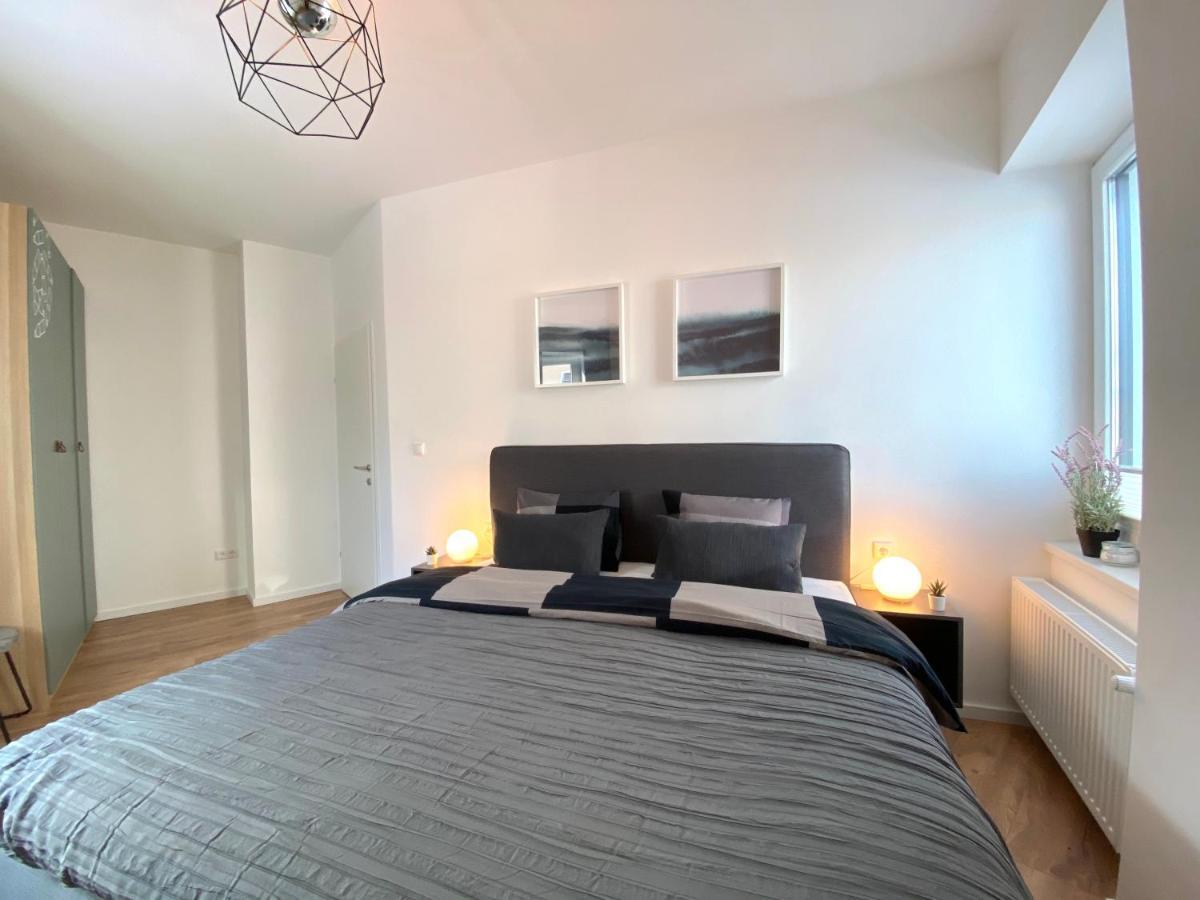 White Inn - Ferienwohnung Mit Terrasse Murzzuschlag Ngoại thất bức ảnh